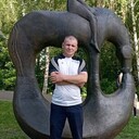  ,   Denis , 47 ,   c 