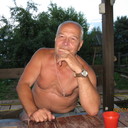  ,   Wlad, 62 ,  