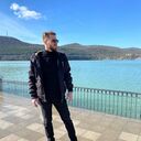  Palais-Bourbon,   , 33 ,   ,   
