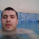  ,   Valer, 44 ,   