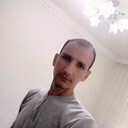  ,   Dowrik, 39 ,  