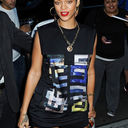  ,   Rihanna, 35 ,   ,   , c , 