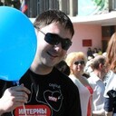  ,   Denis, 39 ,   c 