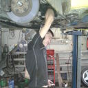  ,   Maksik, 32 ,   ,   , c 