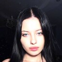  ,   Valeria, 19 ,   c 