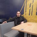  ,   Leon, 42 ,   ,   
