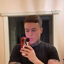  ,   Alex, 32 ,   