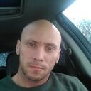  ,   Alxn, 44 ,  