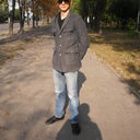  ,   Anton, 32 ,   