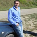  ,   Leon, 48 ,   