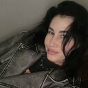  ,   Viki, 34 ,   ,   