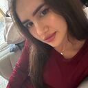  ,   Julia, 20 ,   ,   