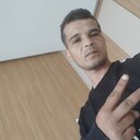  ,   Hicham, 32 ,   ,   , c , 