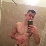  ,   Khalifa, 29 ,   ,   , c 
