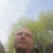  ,   Aleksey, 40 ,   c 