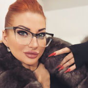 ,   Tatiana, 43 ,  