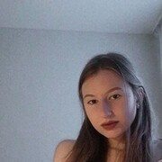  ,  Milana, 21