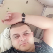  ,   Dima, 41 ,  