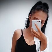  ,   Diana, 25 ,   ,   