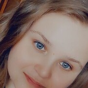  ,  Alina, 24
