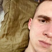  ,  Aleks, 25