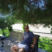  ,   Denis, 40 ,   ,   