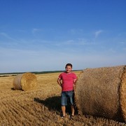  ,  Max, 37