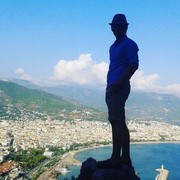  ,   Marat, 32 ,   