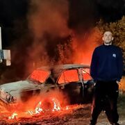  ,   Artem, 28 ,   ,   , c , 