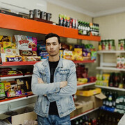 ,   Ali, 25 ,   ,   