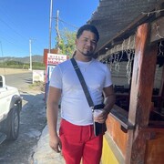  La Vega,   Frannies, 27 ,   ,   
