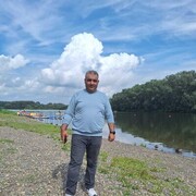   ,   Kenan, 42 ,   ,   