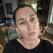  ,  OLESIA, 44