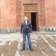  ,   Eduard, 41 ,   