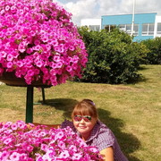  ,  Alona, 30