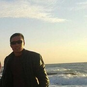  ,  Damir, 40