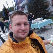  ,  Kirill, 33