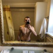 ���������� �����������, ���� ������� Robert, 33 ����, ������������ ��� ������, ����� � ���������, c�������� ���������