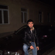  ,  Armen, 34