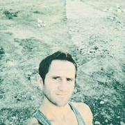  ,  Ilie, 33
