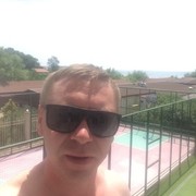 --,   , 39 ,     , c 