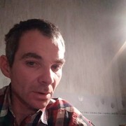  ,   Robert, 48 ,   