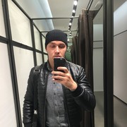  -,   Roman, 35 ,   , 