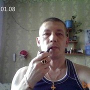  ,   Viktor, 52 ,     , c 
