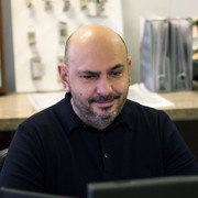  ,  Vladas, 56