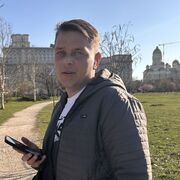  --,  Alex, 25