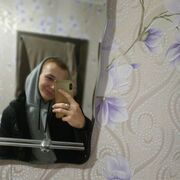  ,   Viktor, 21 ,  