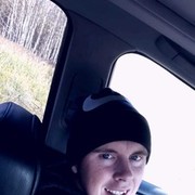 ,  Valdis, 36
