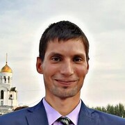  -,   Maxim, 32 ,     , c 
