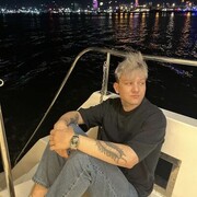  ,   Vladislav, 24 ,   ,   